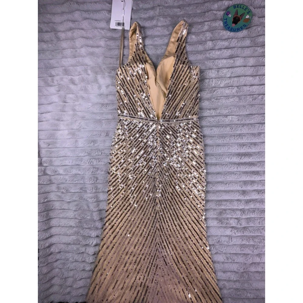 Mac Duggal Gown Womens 2 Gold Sequin Embellished Faux Wrap Surplice Neck‎ Dress